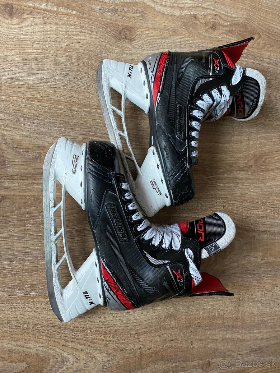 Korčule BAUER Vapor X2,5 R6 EU40,5 - 5