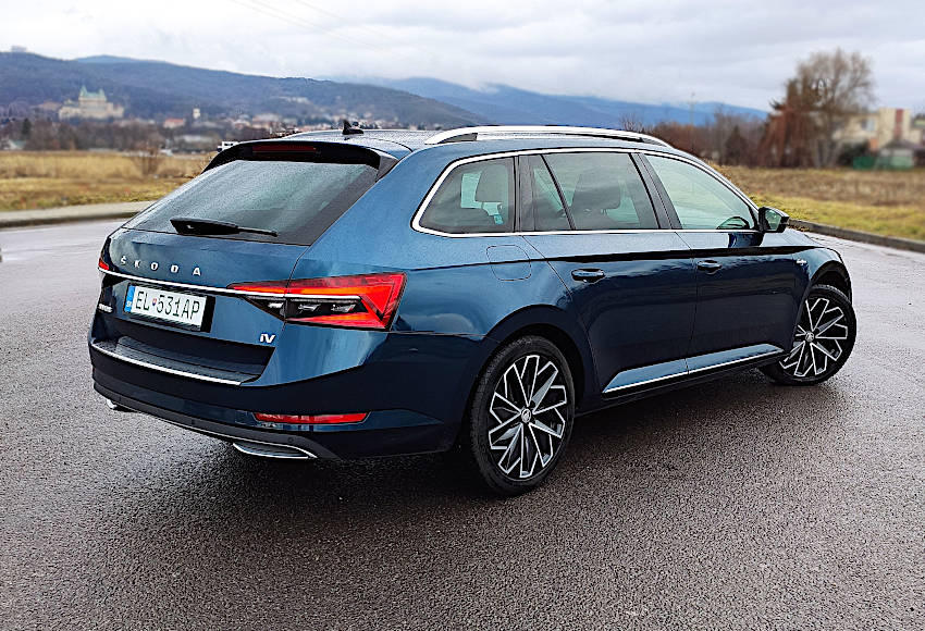 Škoda Superb IV kombi PHEV L&K - 5