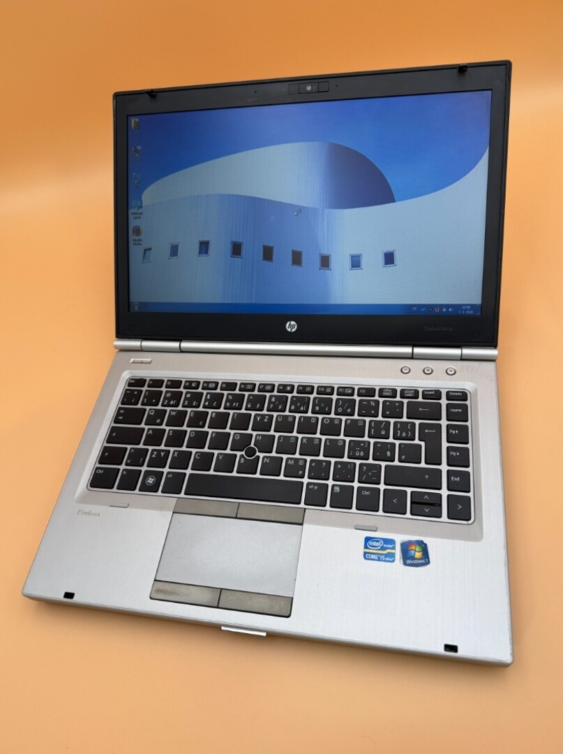 Notebook HP EliteBook 8460p i5 / 4GB RAM / 320GB HDD / WIN 7 - 5