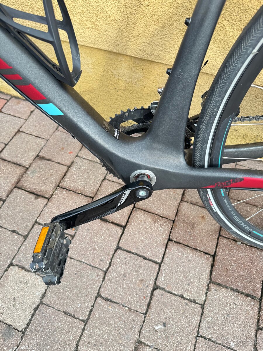 Bicykel Specialized Sirrus Carbon - 5