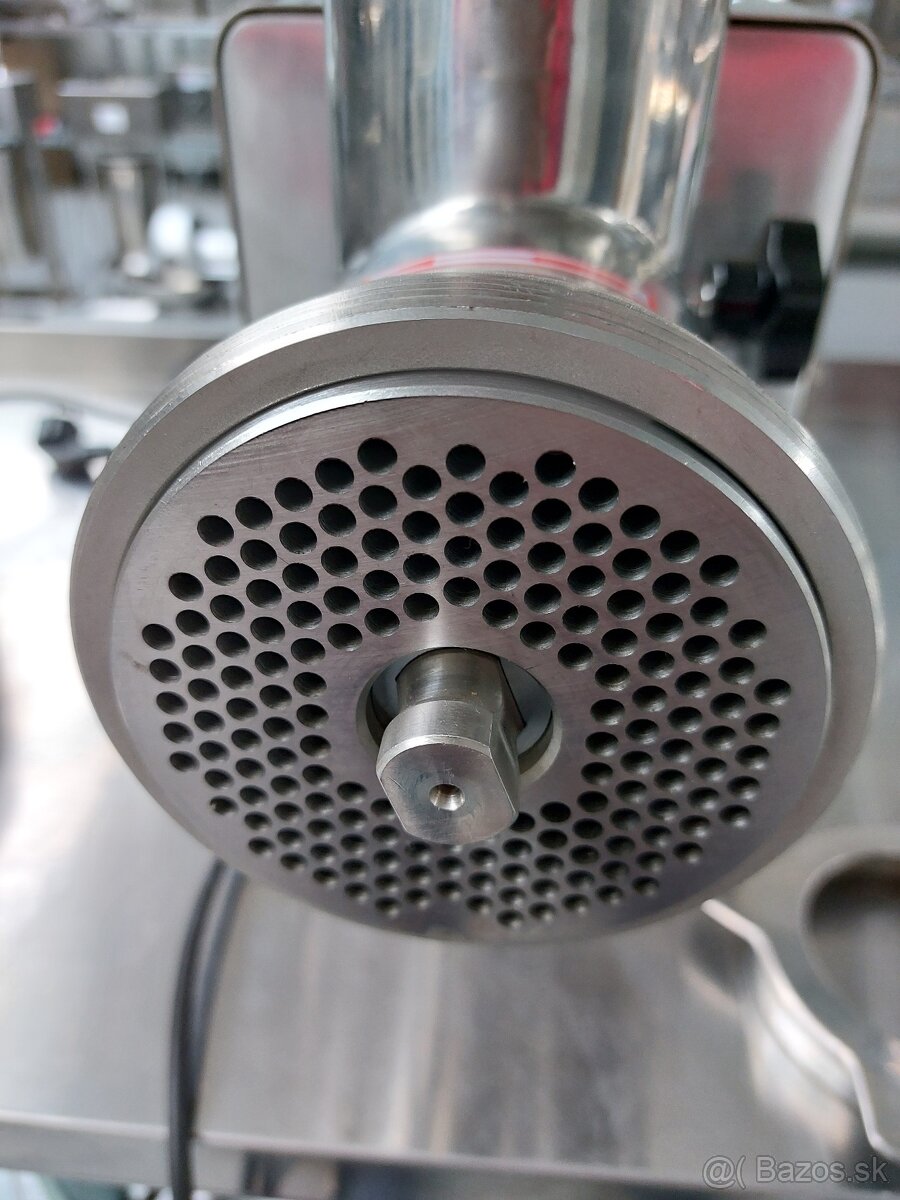 Mlynček na mäso 22 Mäsiarský vlček rezačka 22 " - 5