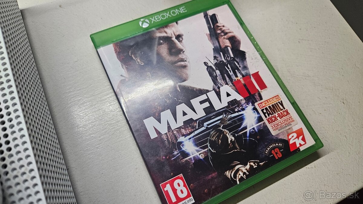 Xbox One S 1TB + joypad a hry - 5