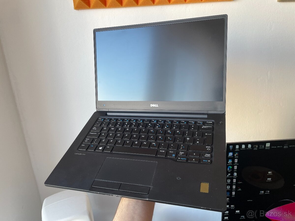 DELL Latitude 13-7370 - 5