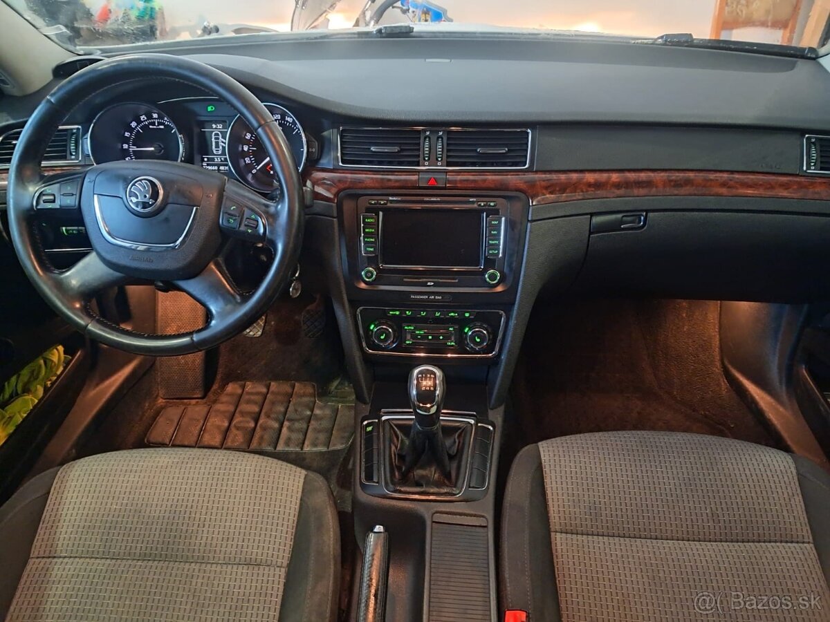 Škoda superb - 5