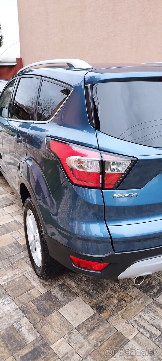 Ford kuga 2,0 TDCI,, Titanium+ ,,4X4,, AUTOMAT. 2020 rok - 5