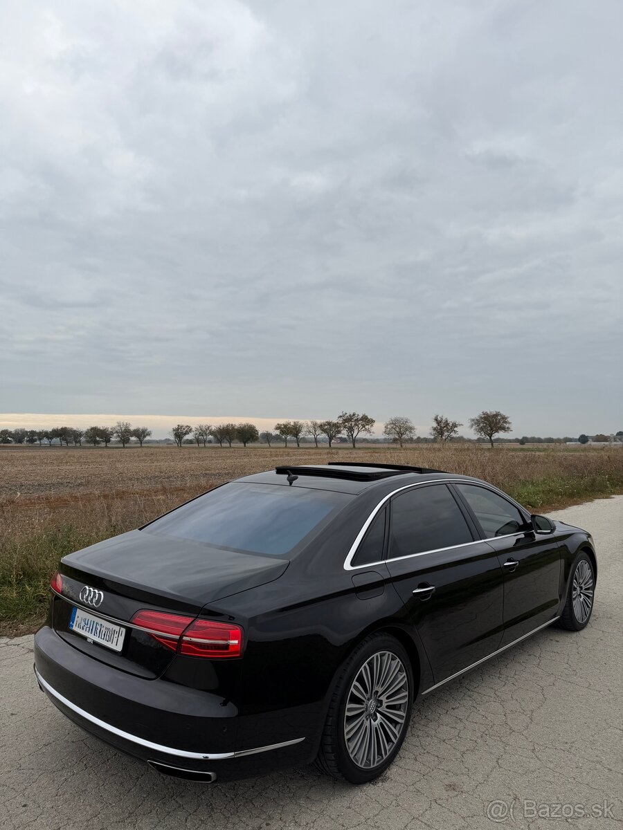 Audi A8 - 5