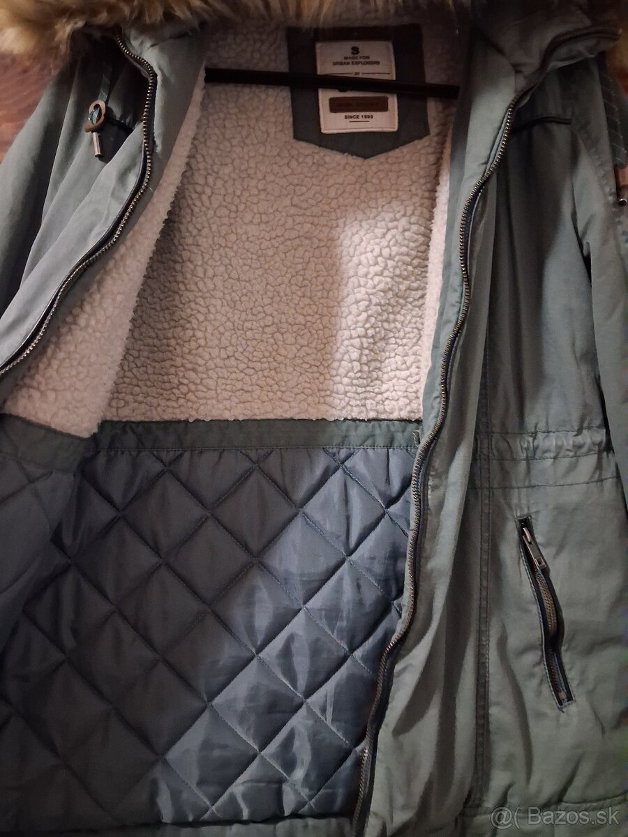 Bunda zelená, Bunda čierna - 5