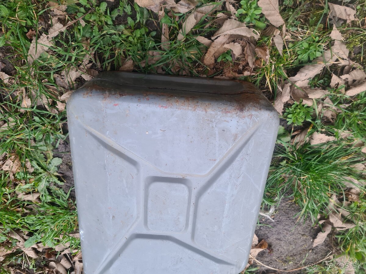 Plechove bandasky - 5