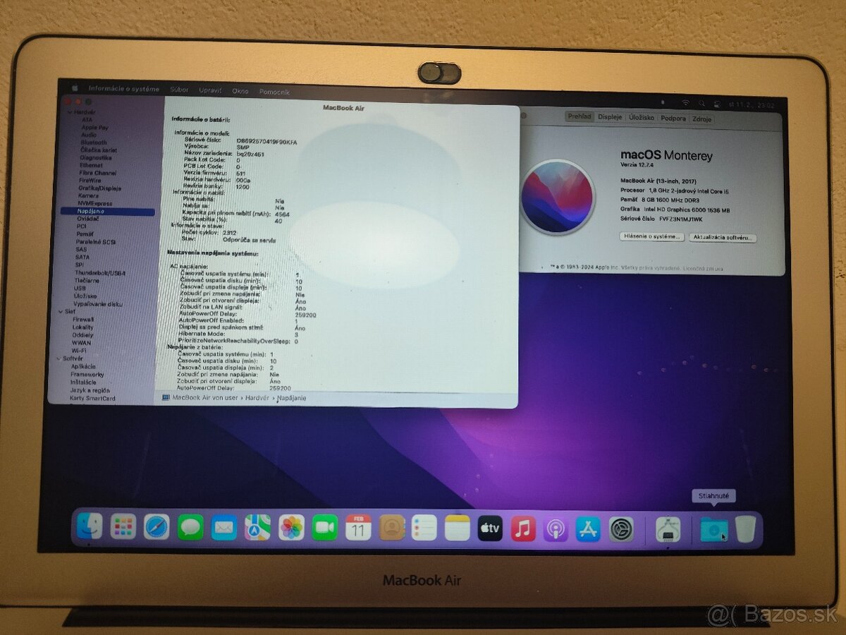 MacBook Air A1466 | i5 • 8GB • 128GB - 5