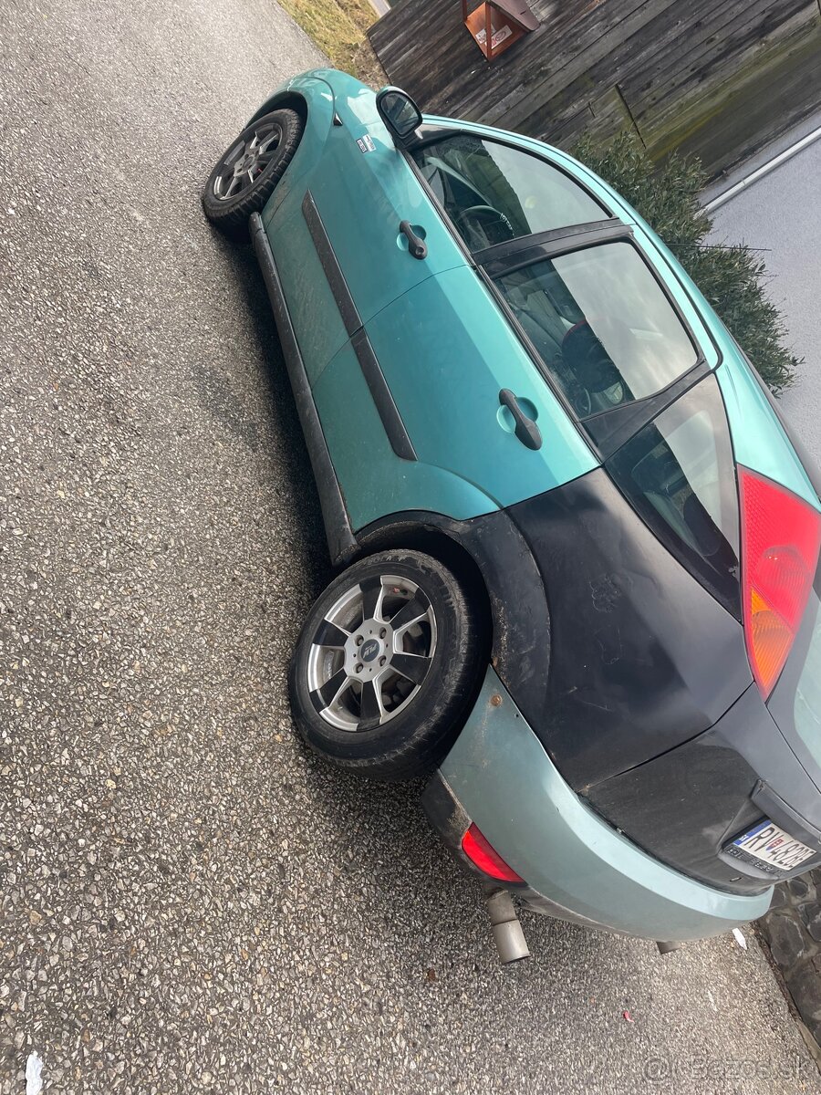 Predám Ford FOCUS športove úpravy - 5