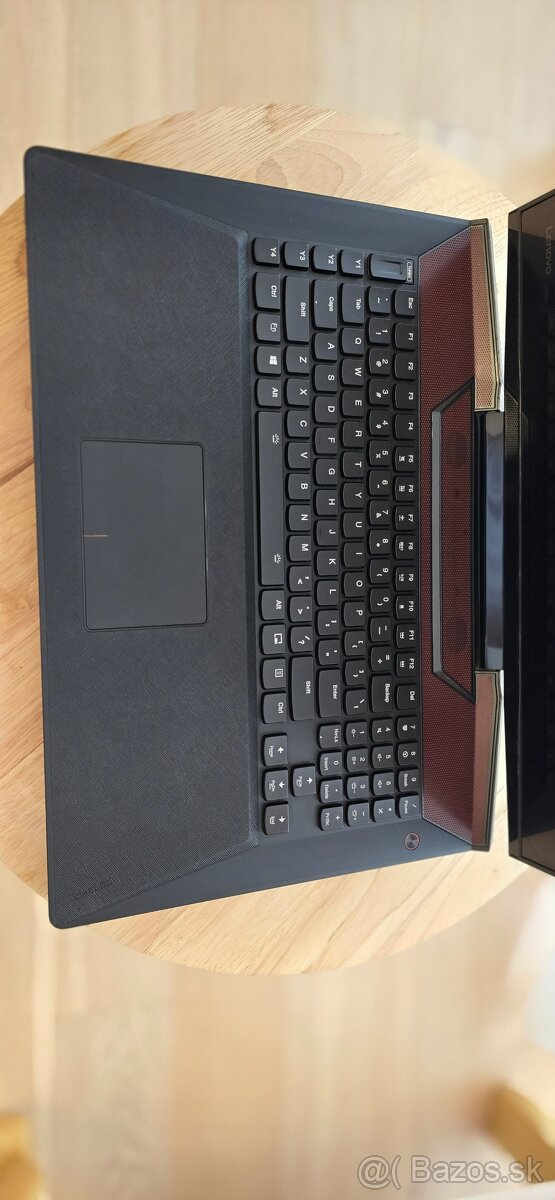 Lenovo Y910 herný notebook - 5