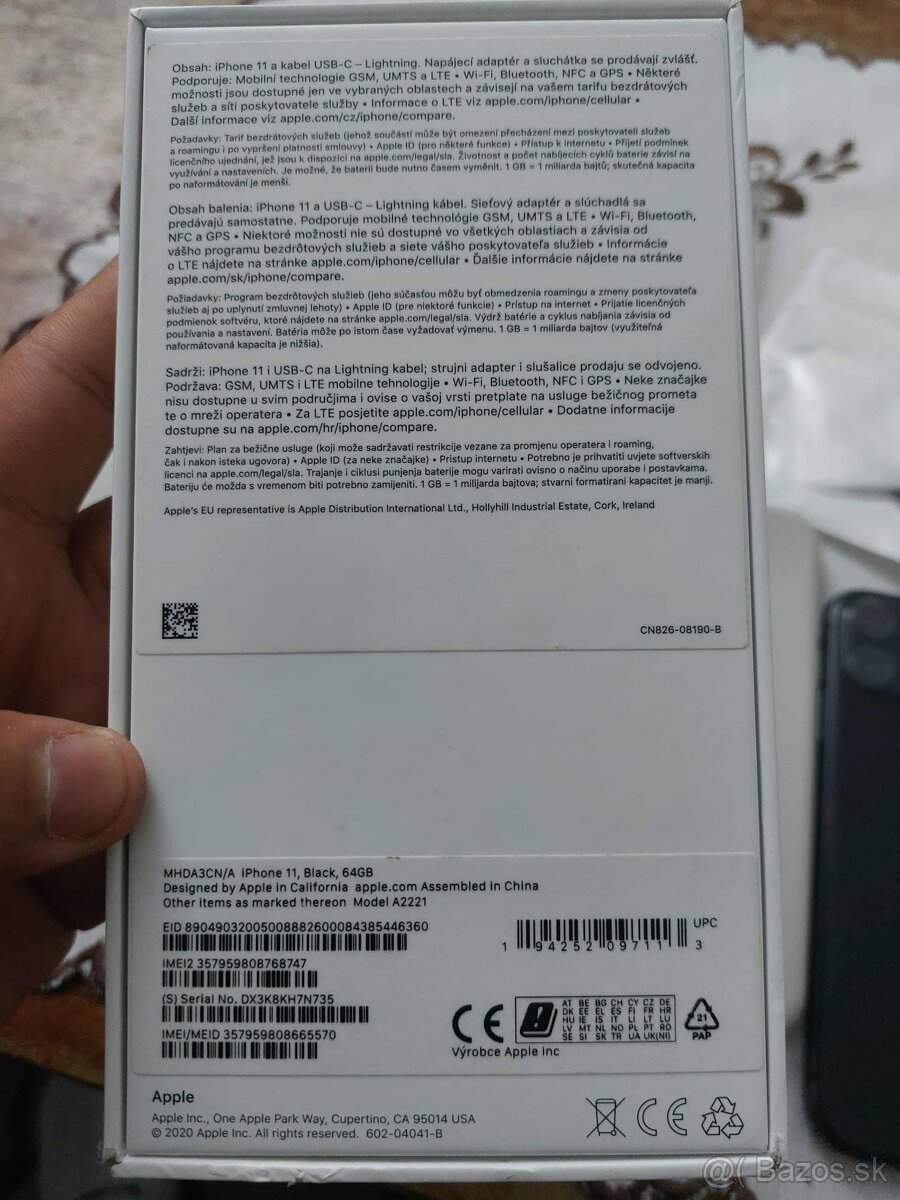 Predám IPhone 11 64GB - 5