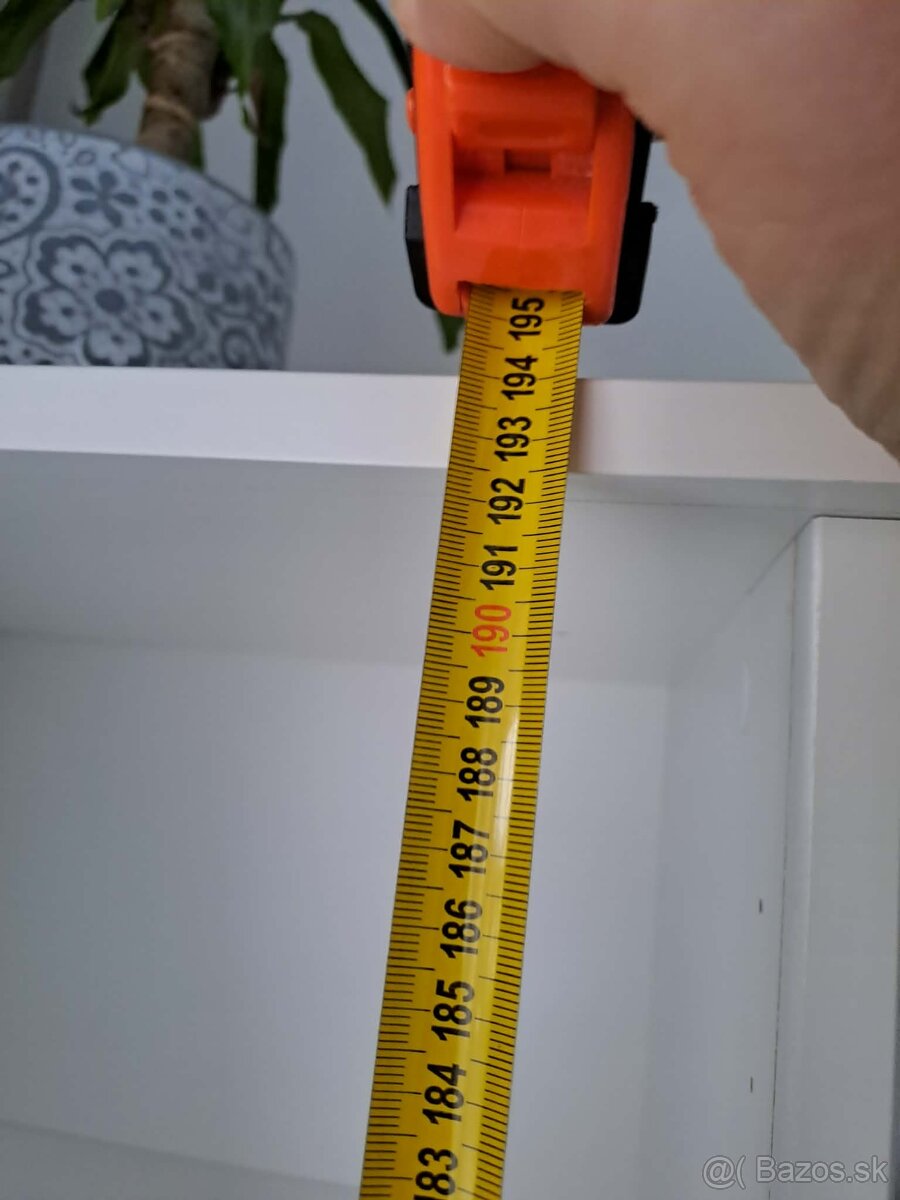 Policová skriňa - 5