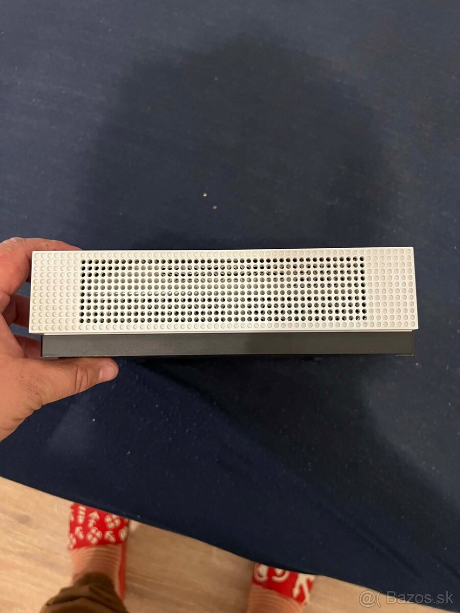 Xbox One S 1TB - 5