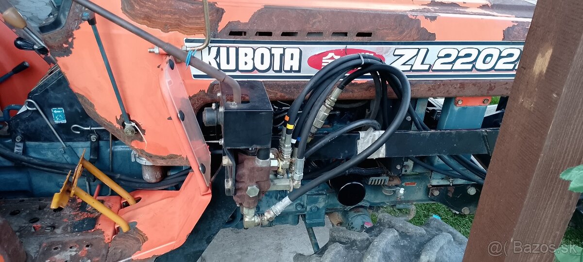 Predam malotraktor kubota l2202dt 4x4 - 5