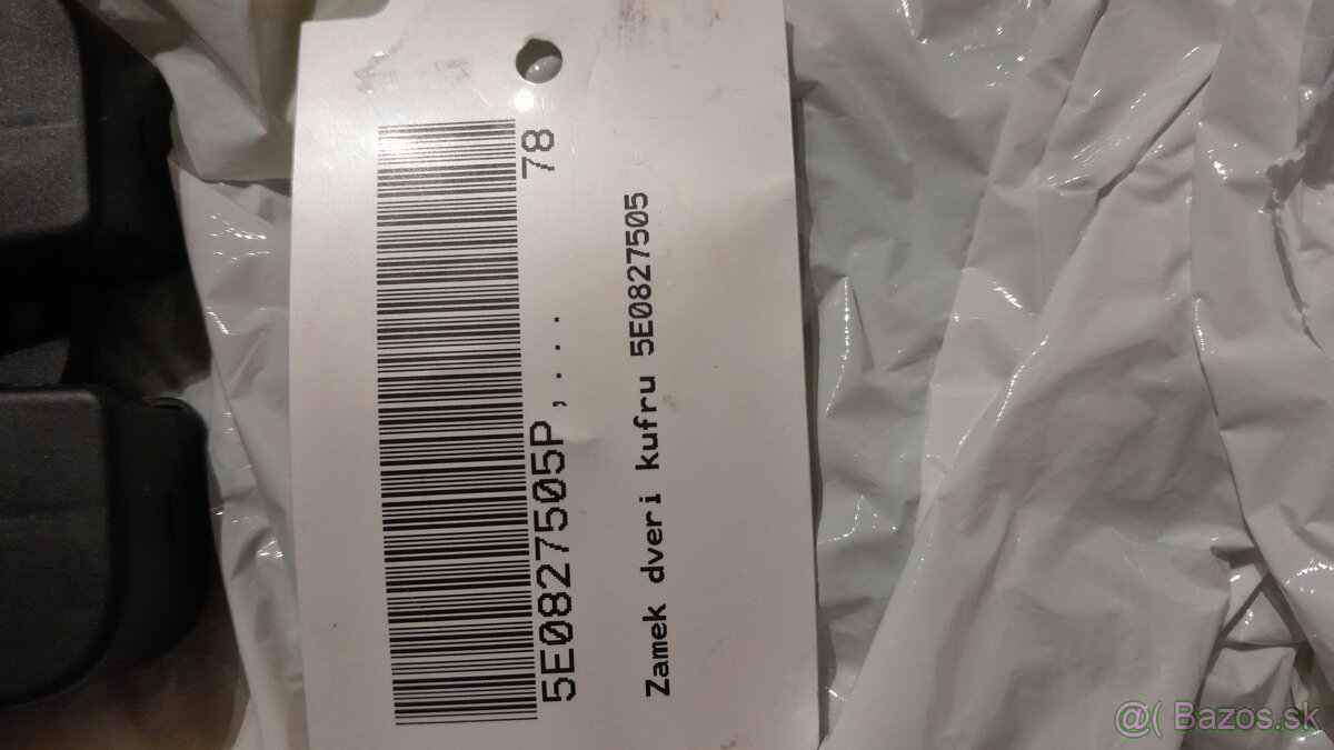 Predám zamok kufra skoda rapid 1.6 tdi spaceback 66kw 2015 - 5