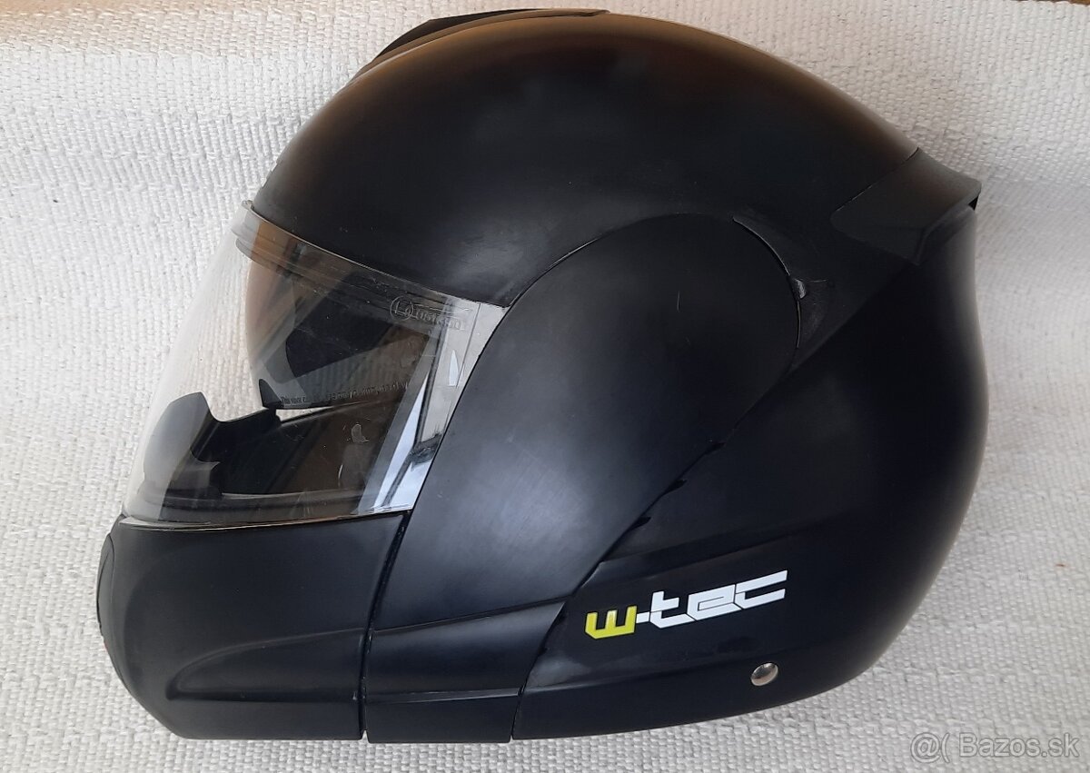 Predám moto vyklápaciu helmu W - tec - 5