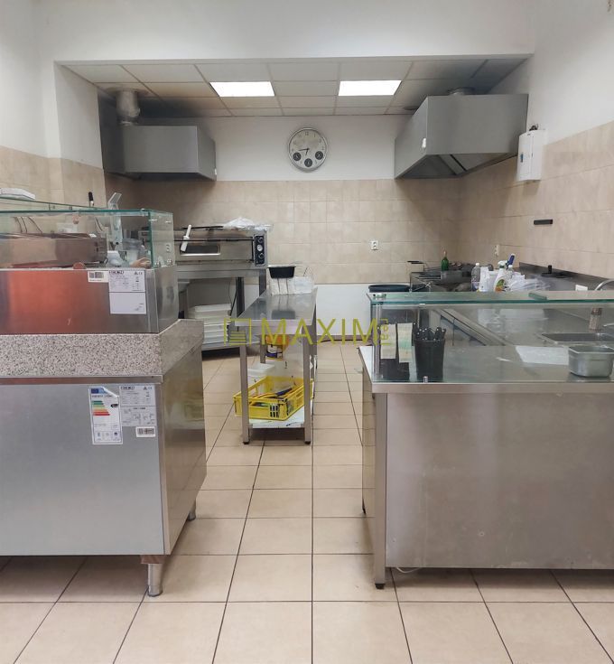 Ponúkame na predaj nebytový priestor na ul. J.Jonáša v Devín - 5