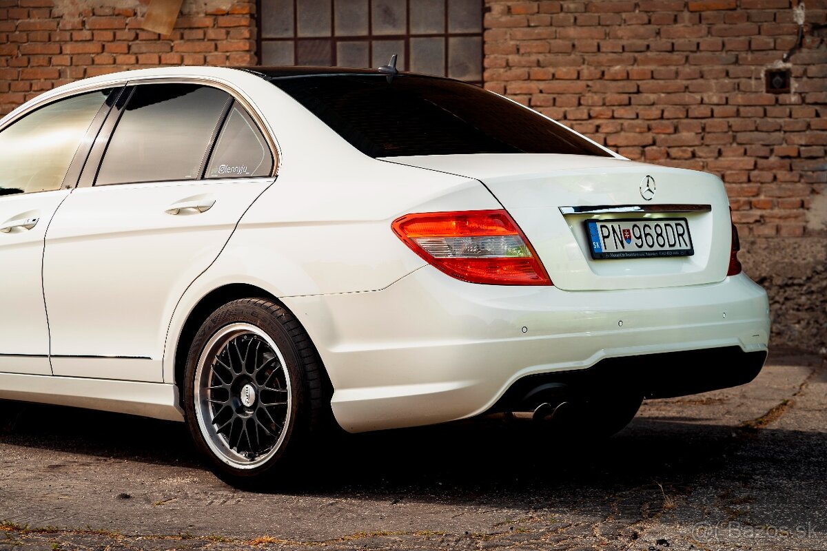 Mercedes Benz W204 C200 CDI - 5