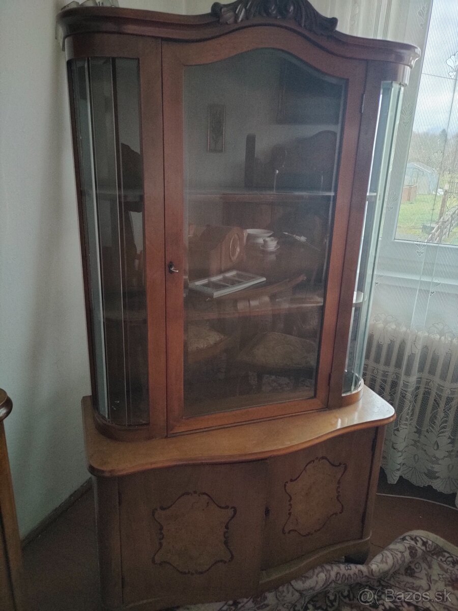 Predám starožitný nábytok - 5