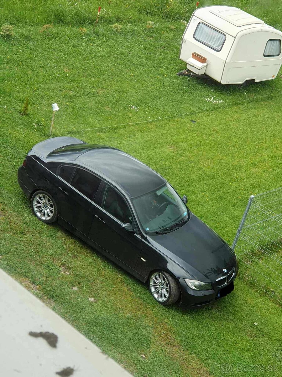 Predám BMW e90 320d - 5
