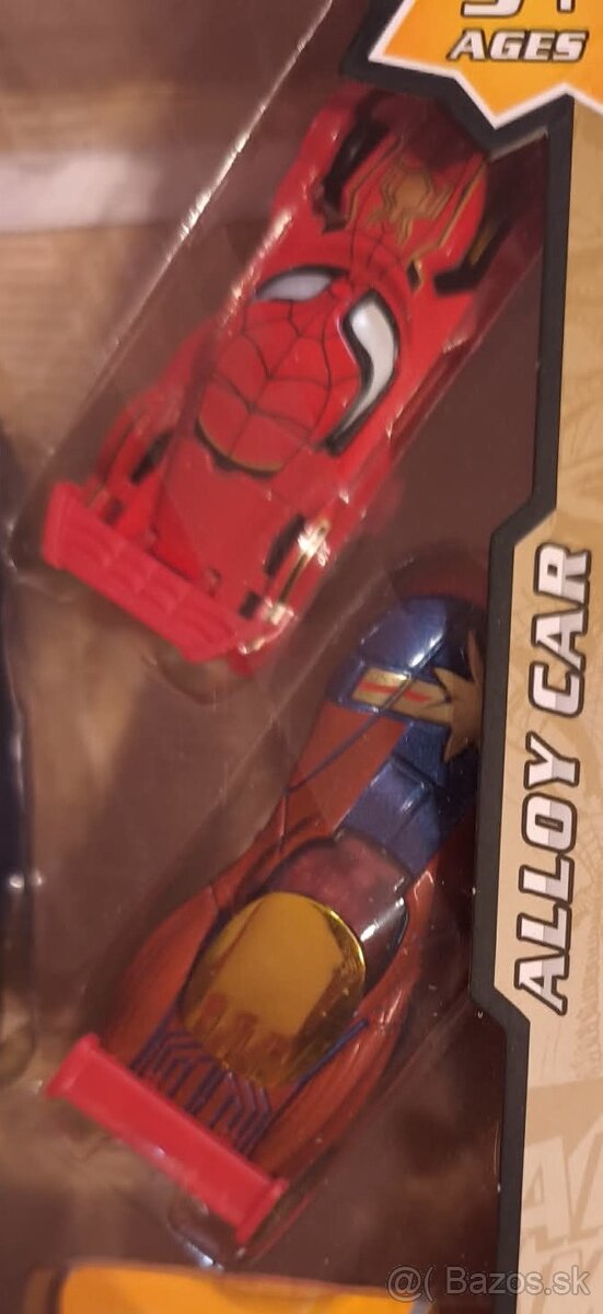 Kapitán Amerika s autíčkami Avengers - 5