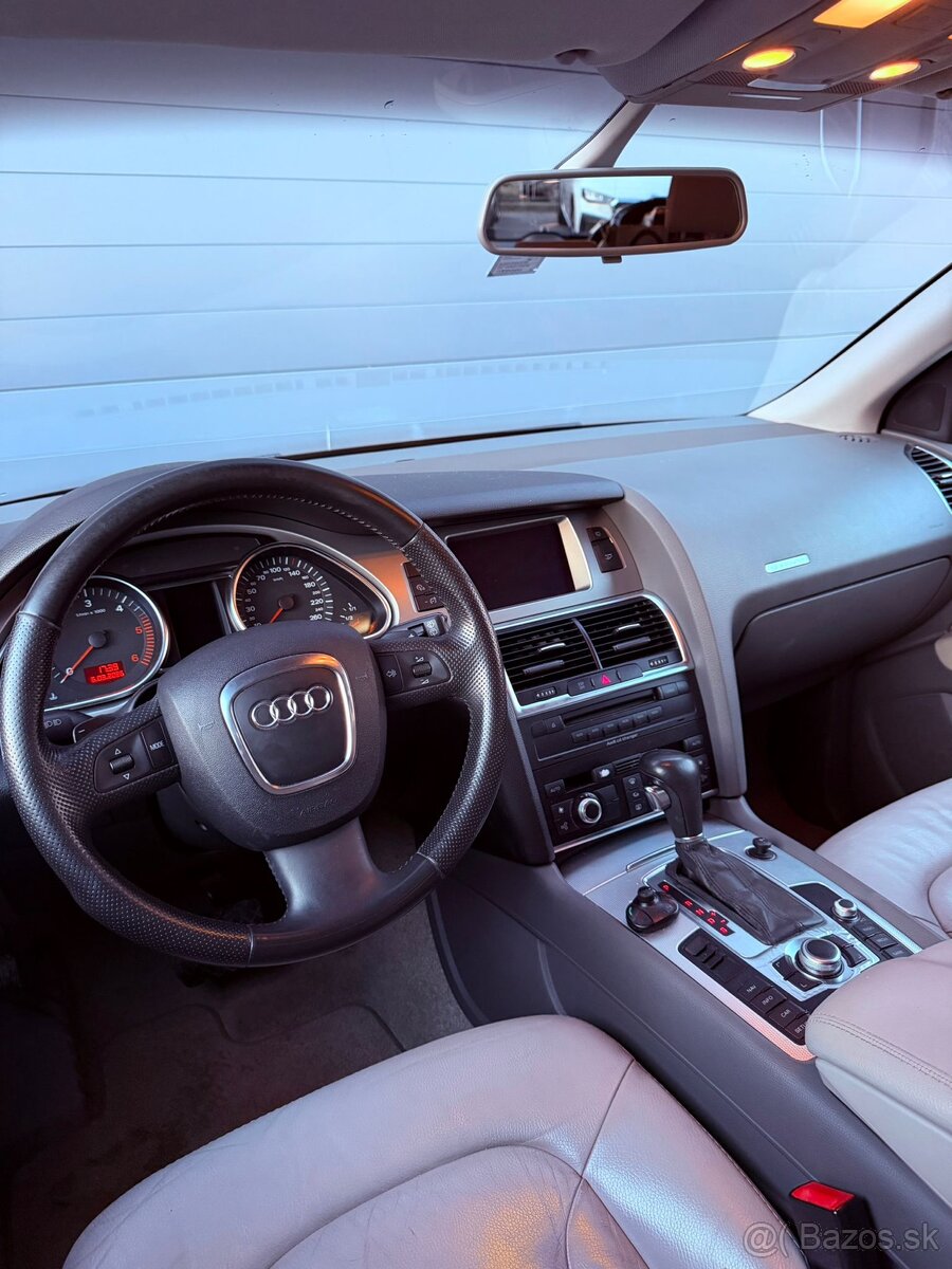 Audi Q7 3.0 - 5
