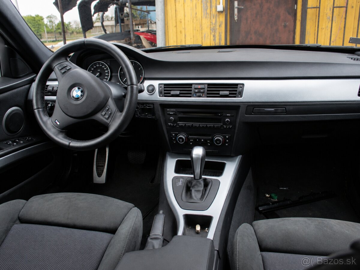 BMW E91 330xd rorozpredam na nahradne diely - 5