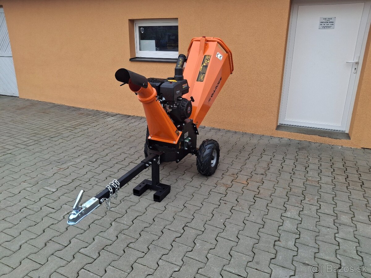Štěpkovač větví benzínový - 5