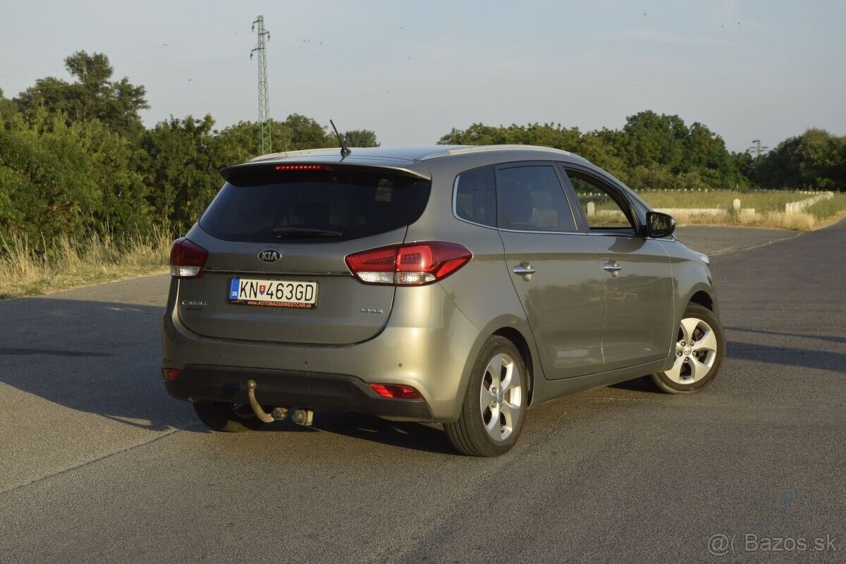 KIA Carens - 5