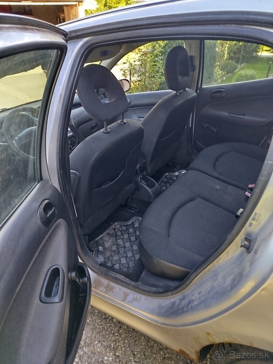 Peugeot 206 - 5