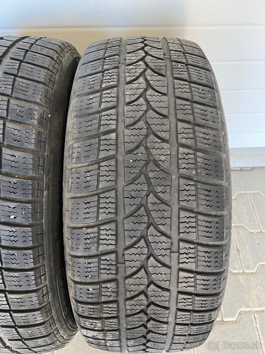 235/55 R17 KORMORAN zimne pneu - 5