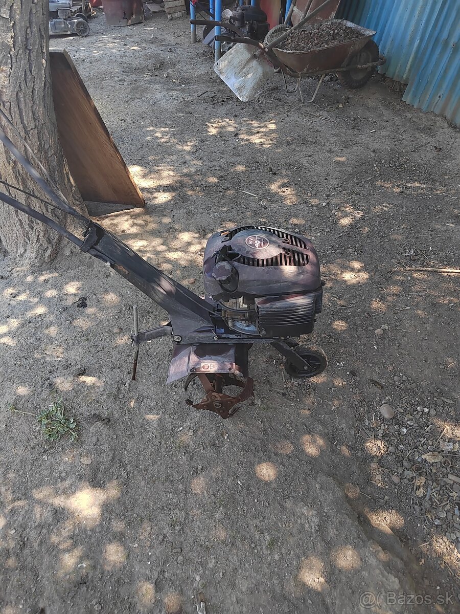 Predám malý rotavator - 5