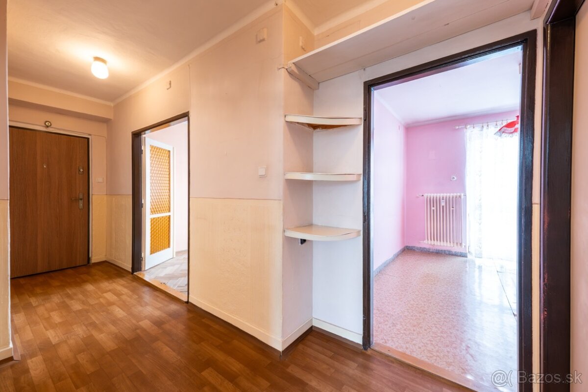 Tehlový 2 izbový byt v centre mesta NMNV - 5