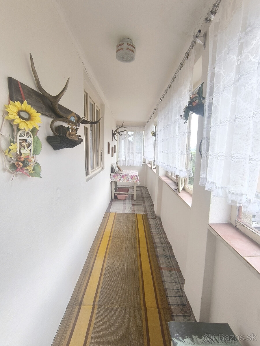KRÁSNY UDRŽIAVANÝ MUROVANÝ RODINNÝ DOM CHALUPA S VÝBORNÝM PO - 5