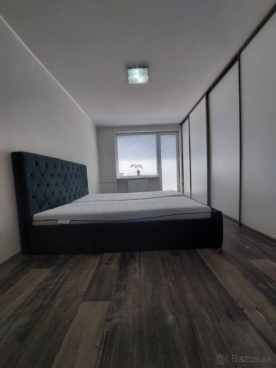 Predám 2 izb. byt s balkónom - 5