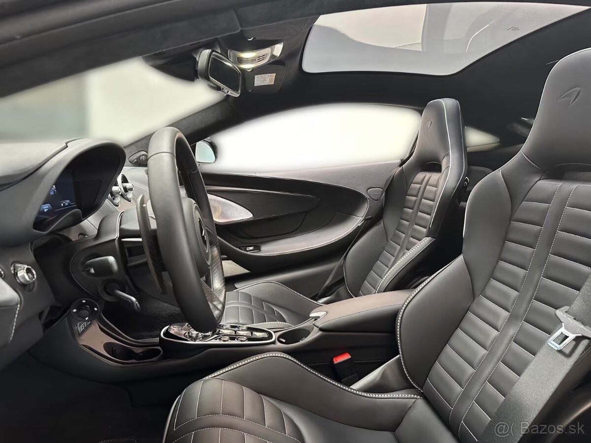 McLaren GTS -Veridian - 5