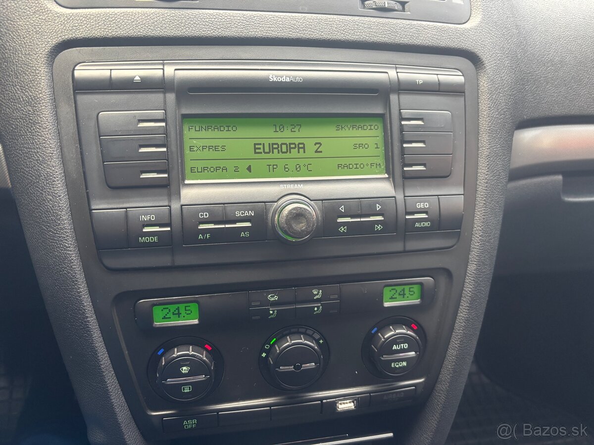 Škoda Octavia - 5
