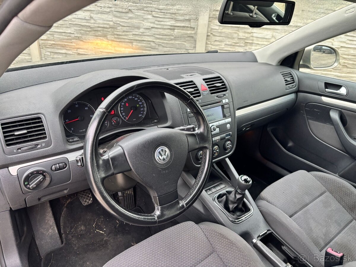Volkswagen jetta 2,0 TDi - 5