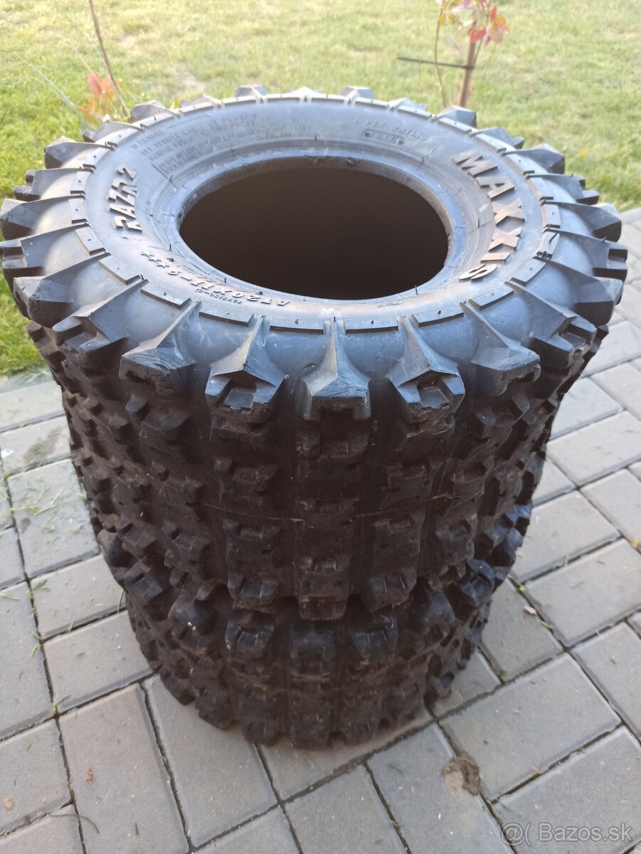 Štvorkolka Jinling 250