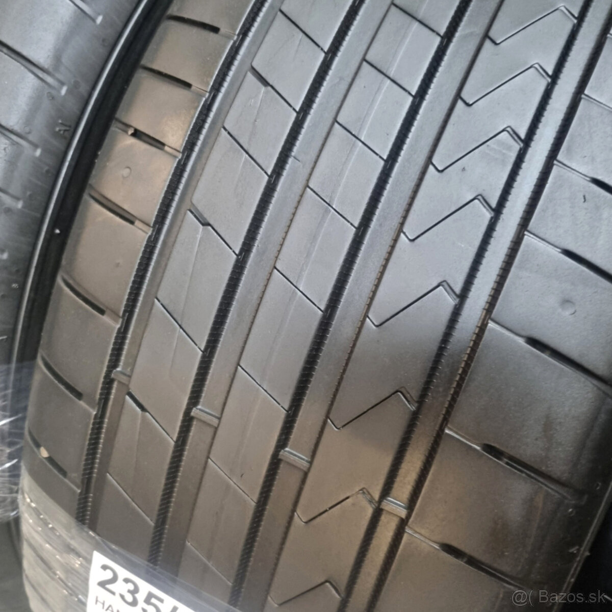 Letné pneumatiky 235/55 R17 HANKOOK - 5