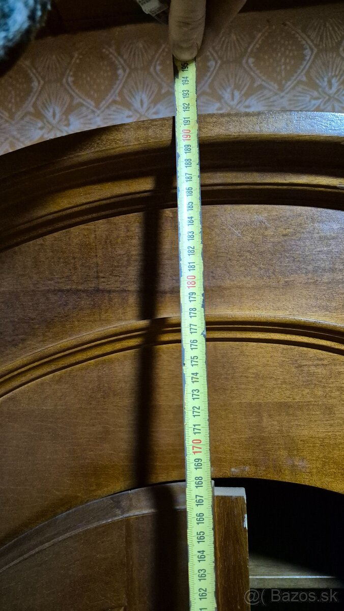 Skrina z masívu šatník - 5