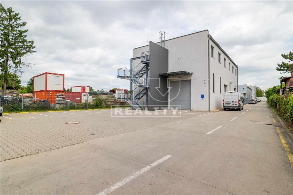TUreality ponúka na predaj Priemyselný areál s veľkým... - 5