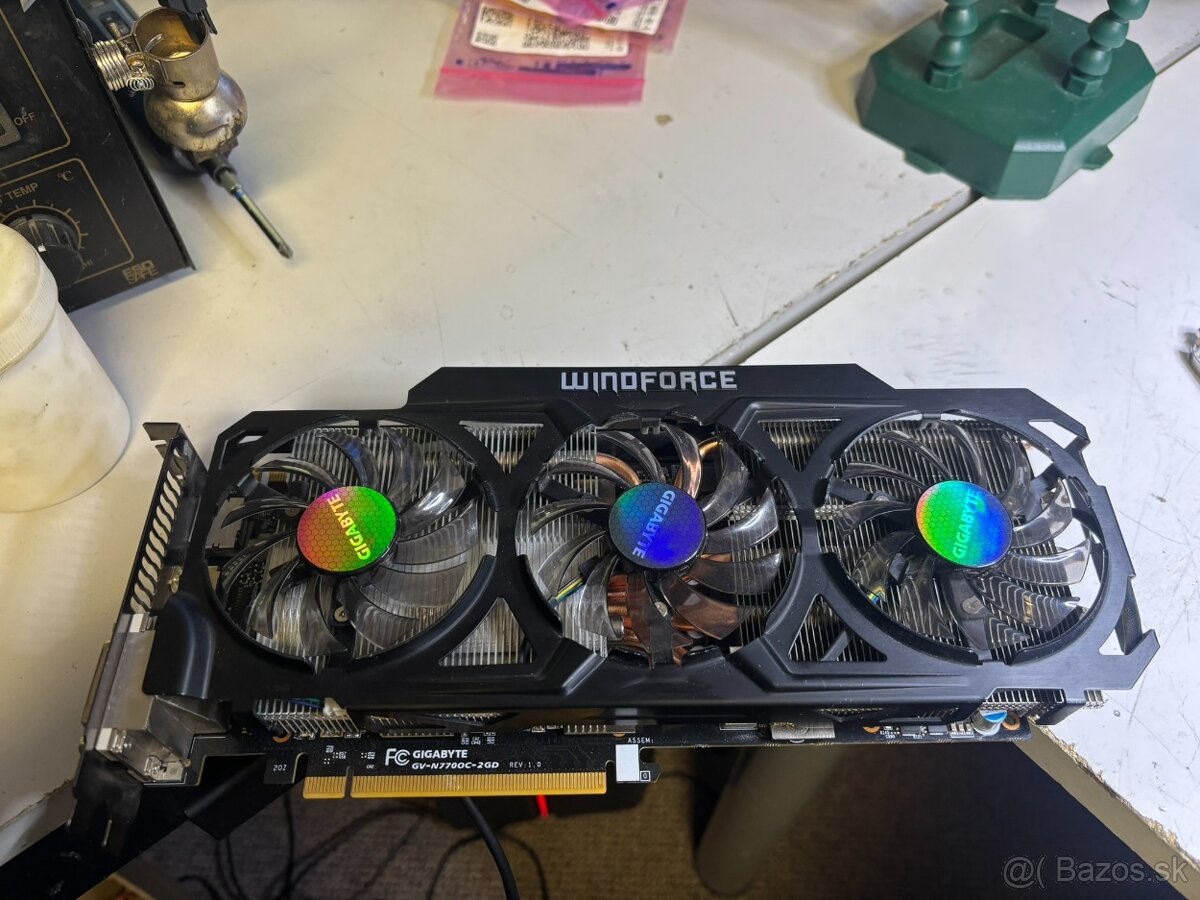 Predám Gigabyte GV-N770OC-2GD - 5