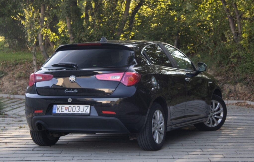 Alfa Romeo Giulietta (2015) - 5