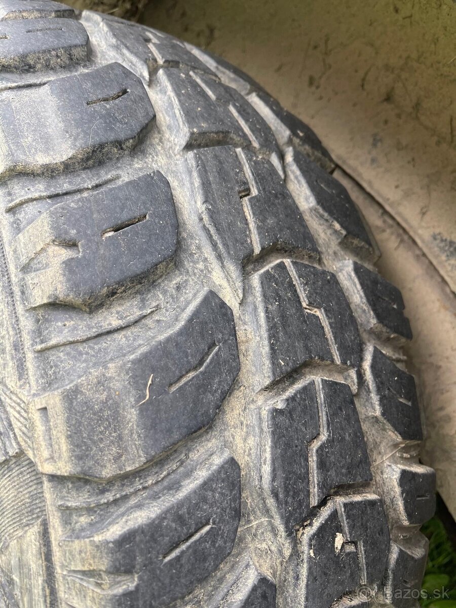 Pneumatiky Kumho 285/75r16 + disky
