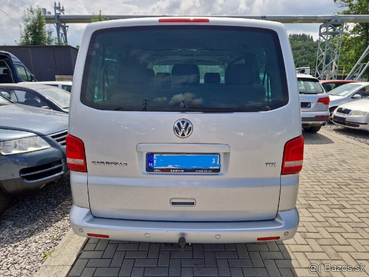Predám  Volkswagen T5 Caravelle 2.0 TDI 103 KW DSG 140000 km - 5