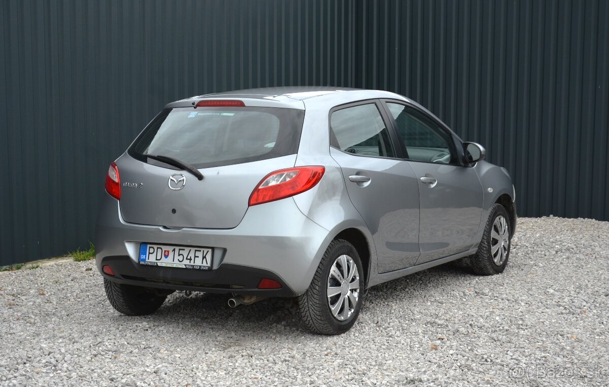 Mazda 2 1.40 Benzín - 5