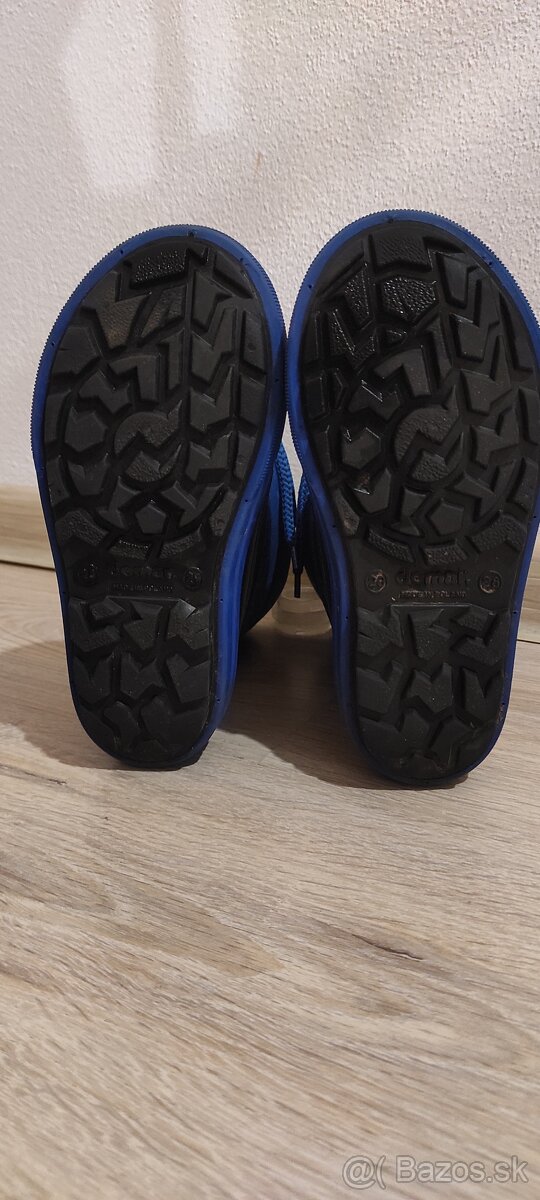 Snehule Demar Kenny 28/29 - 5