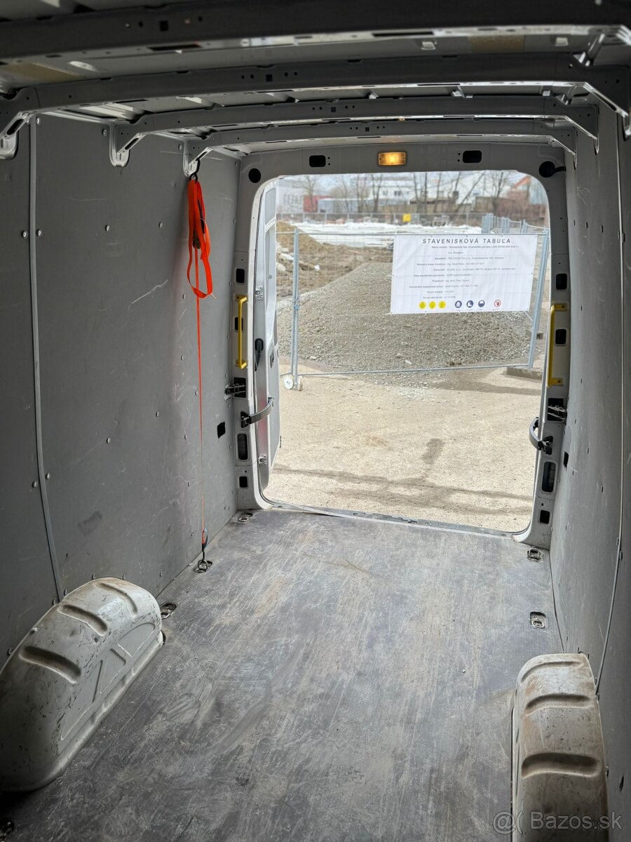 Prenájom MAN TGE dodávka L4H3 - 5